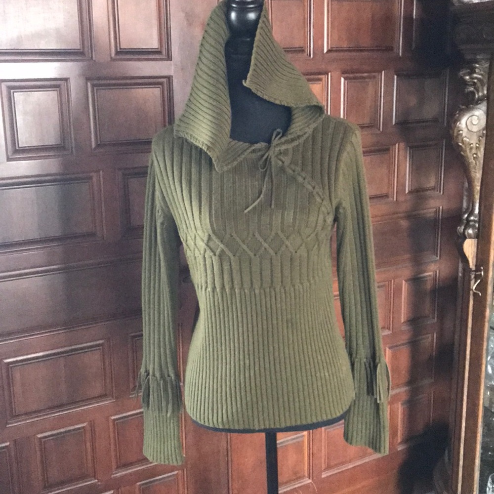Mac and Jack olive green cowled neck sweater!